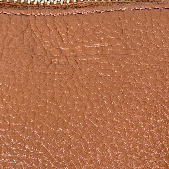 COACH Crossbody Shoulder Bag Brown Pebble Leather Black Hangtag - Picture 10 of 13